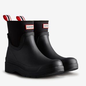 NWT Hunter Women's Play Short Neoprene Rain Boots (Black)